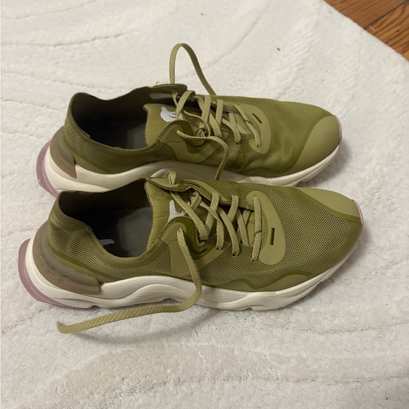Sorel Shoes - Sorel Kinetic Breakthru Day Lace Women’s Sneakers-size 10